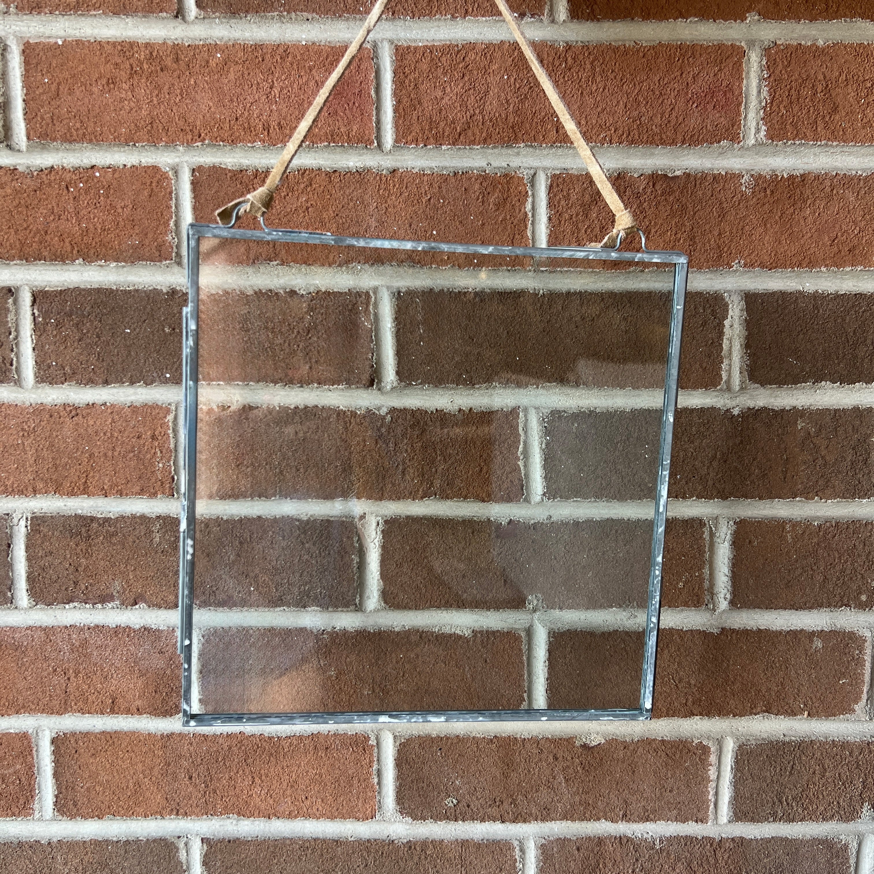 Hanging Picture Frame