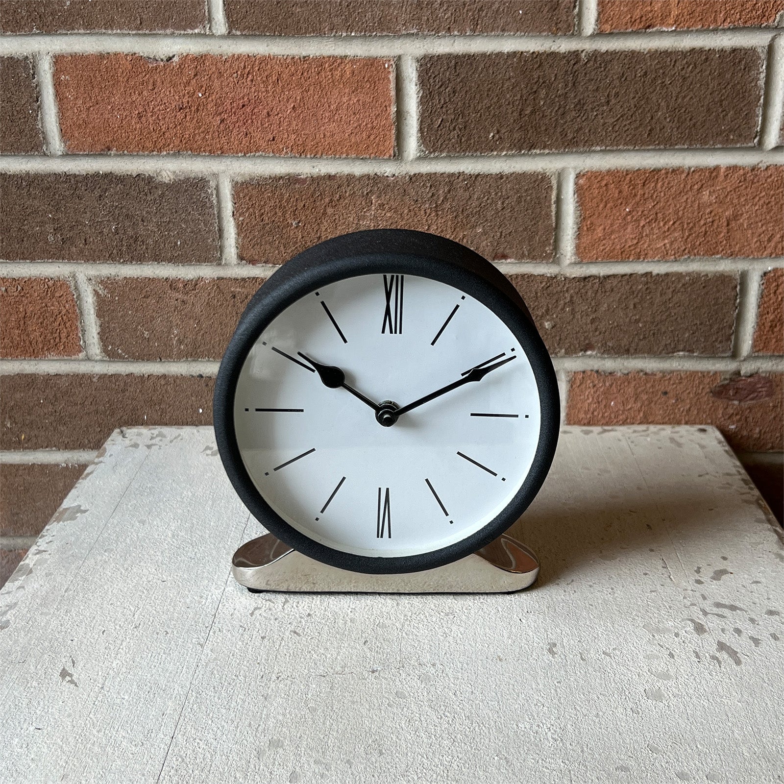 Metal Table Clock