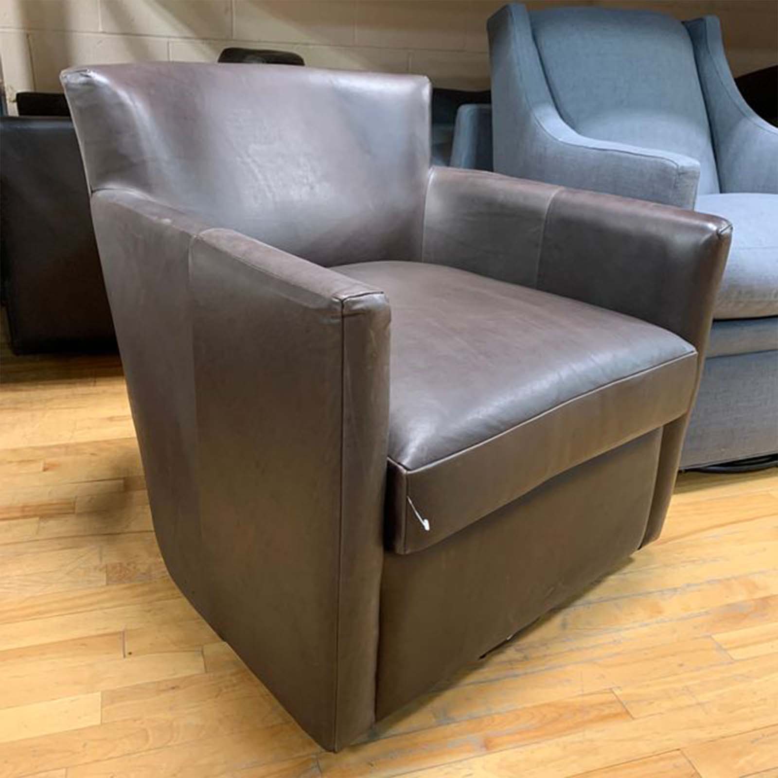 Talma Swivel Chair