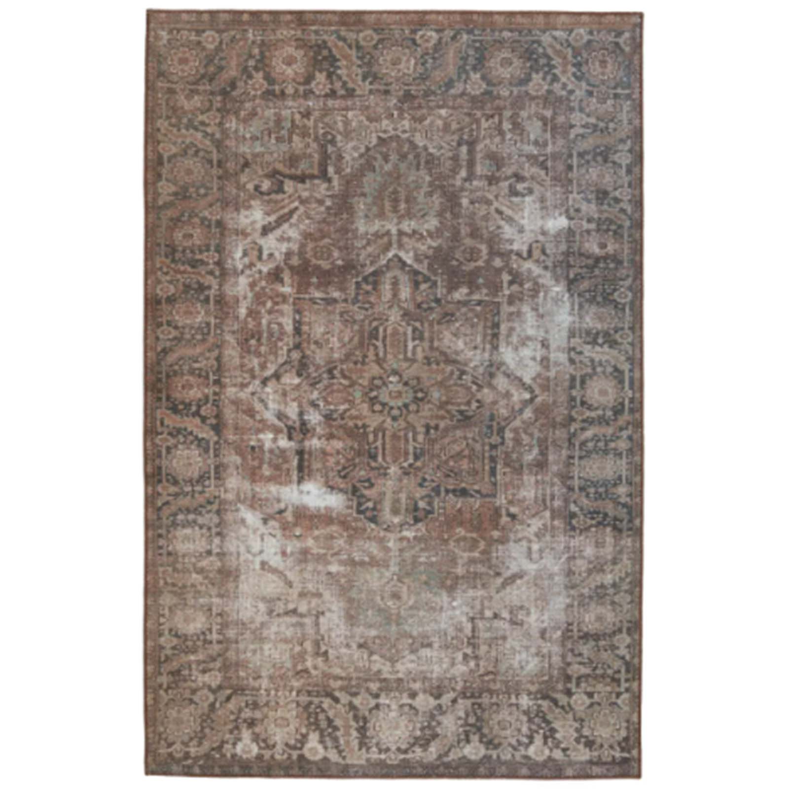 7'6" x 10' Rug