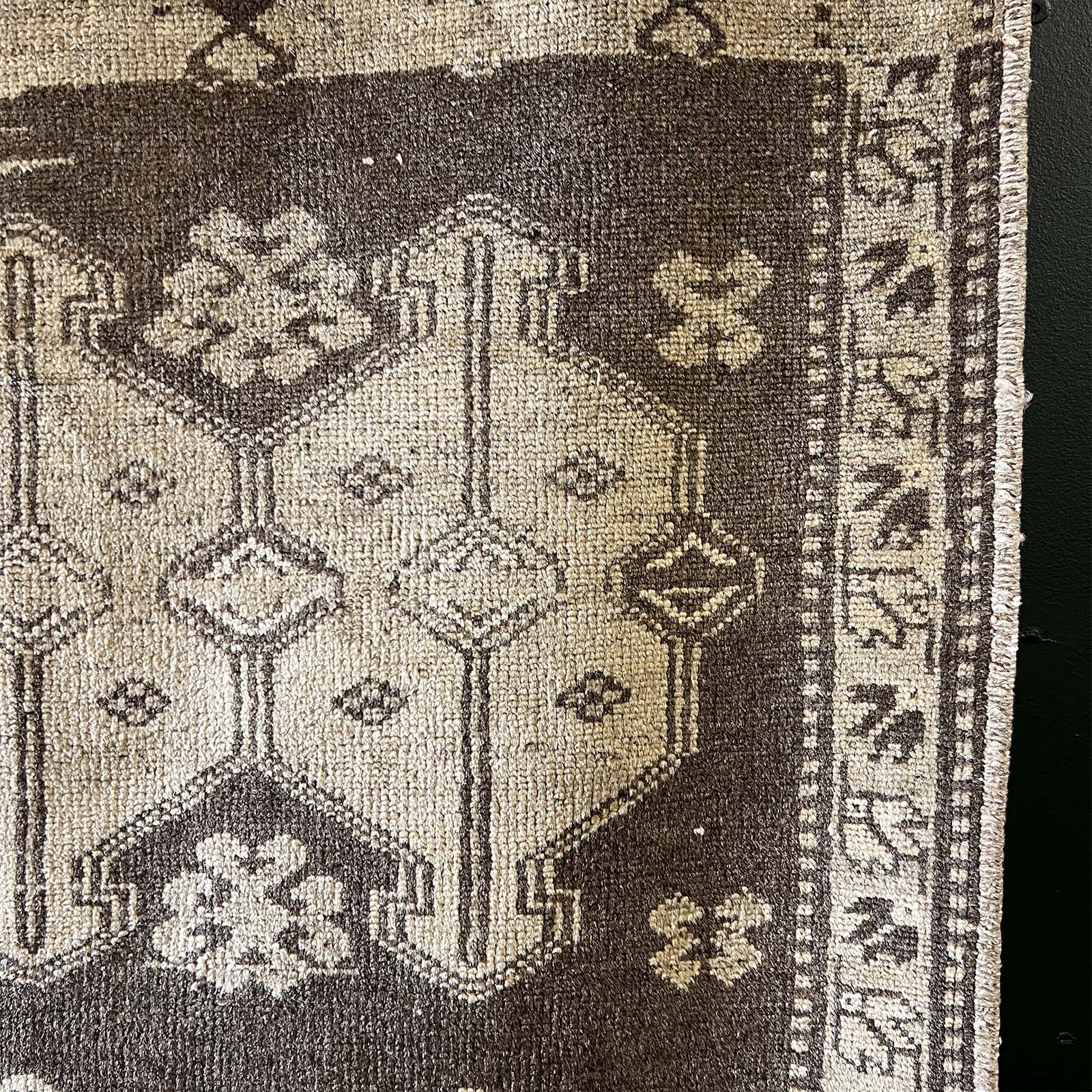 Vintage Rug No. 23