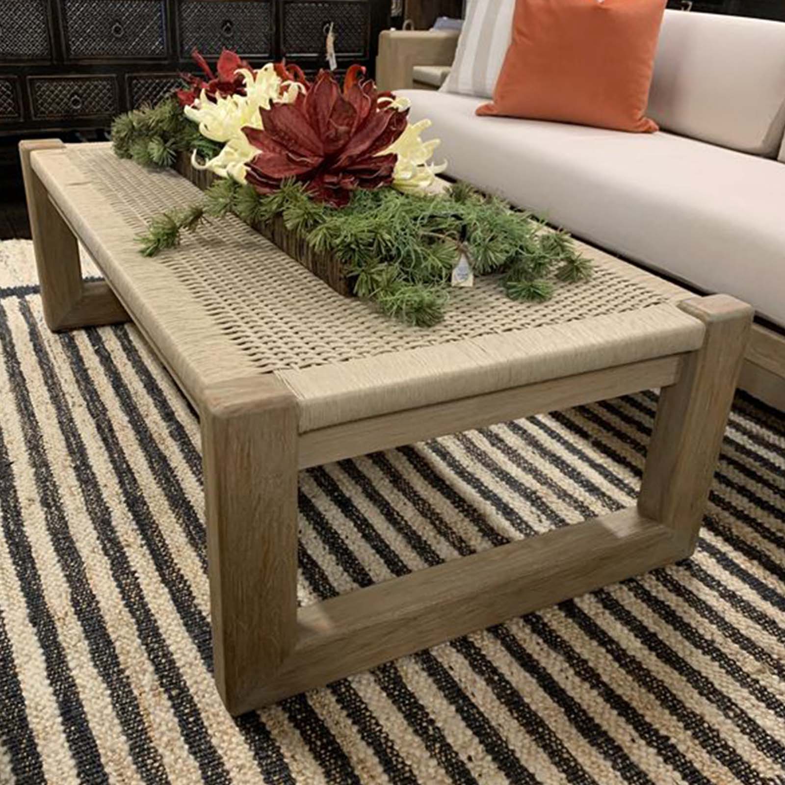 Bradley 34" Outdoor Coffee Table