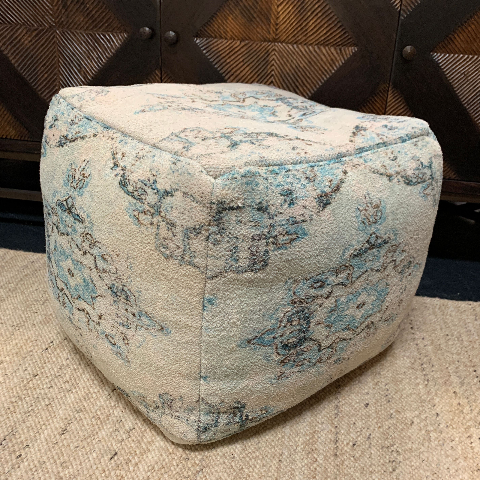 Dallan 18" Ottoman