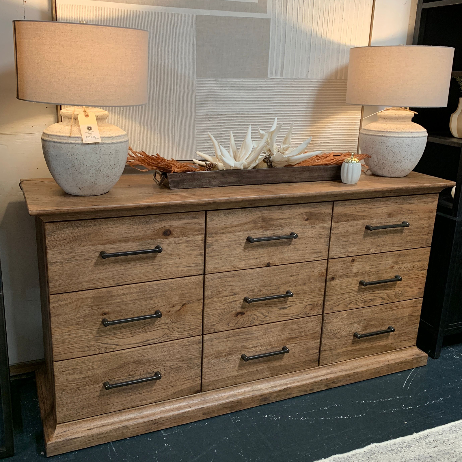 Delware Dresser