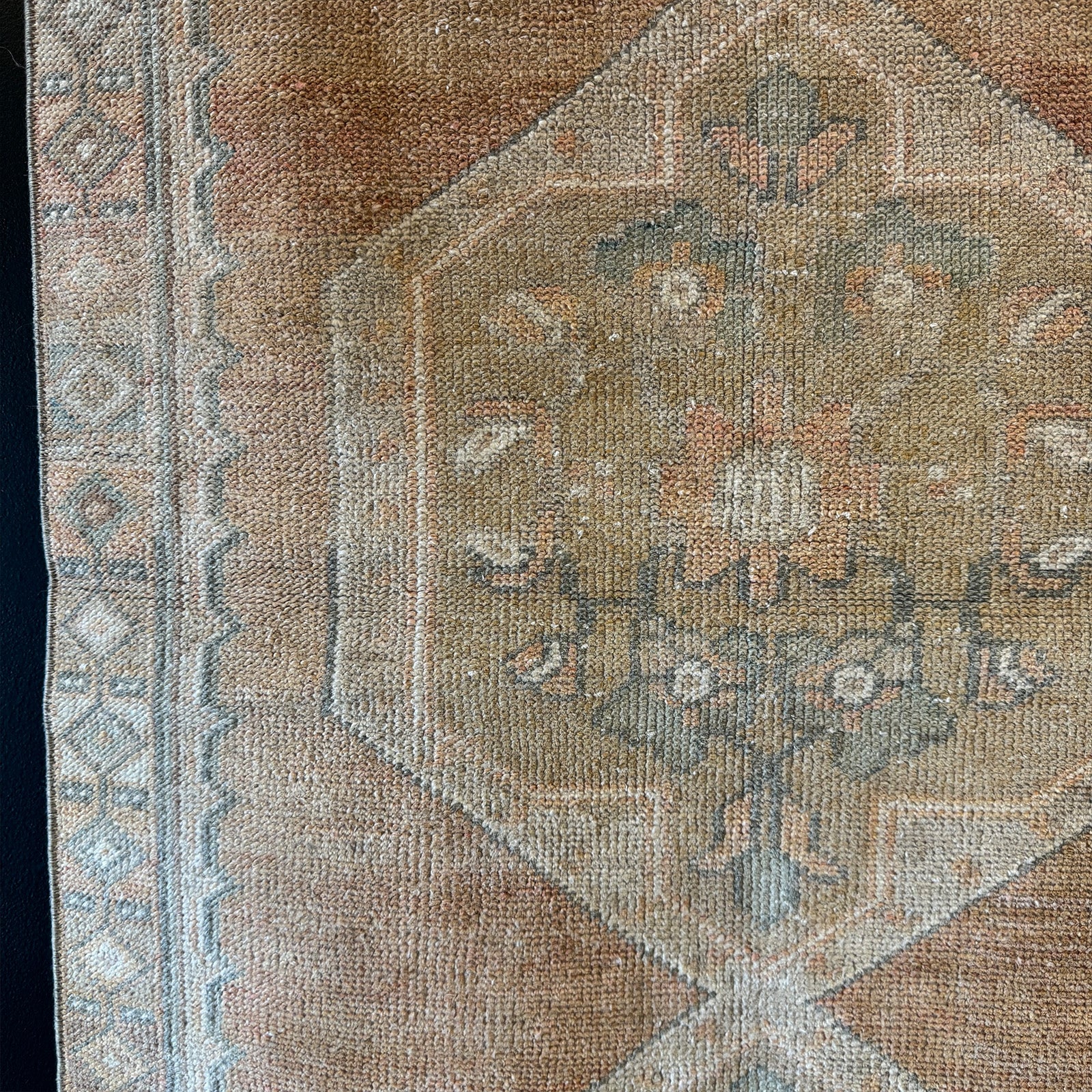 Vintage Rug No. 35