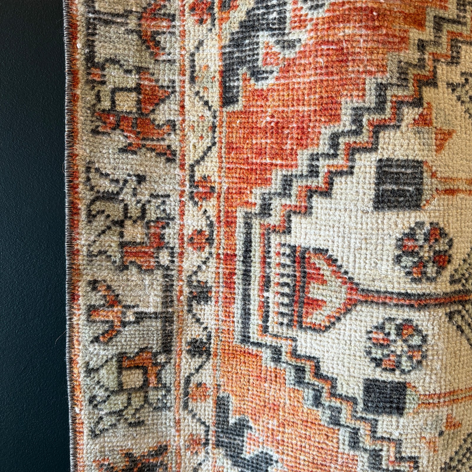 Vintage Rug No. 65