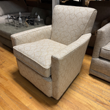 Cruz Swivel Glider