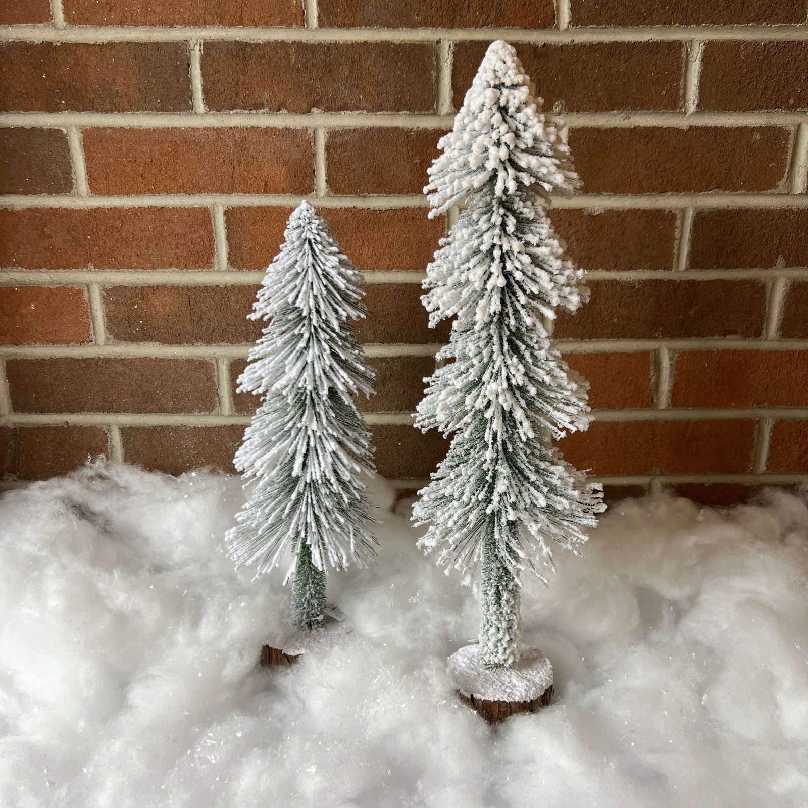 Flocked Skinny Tree