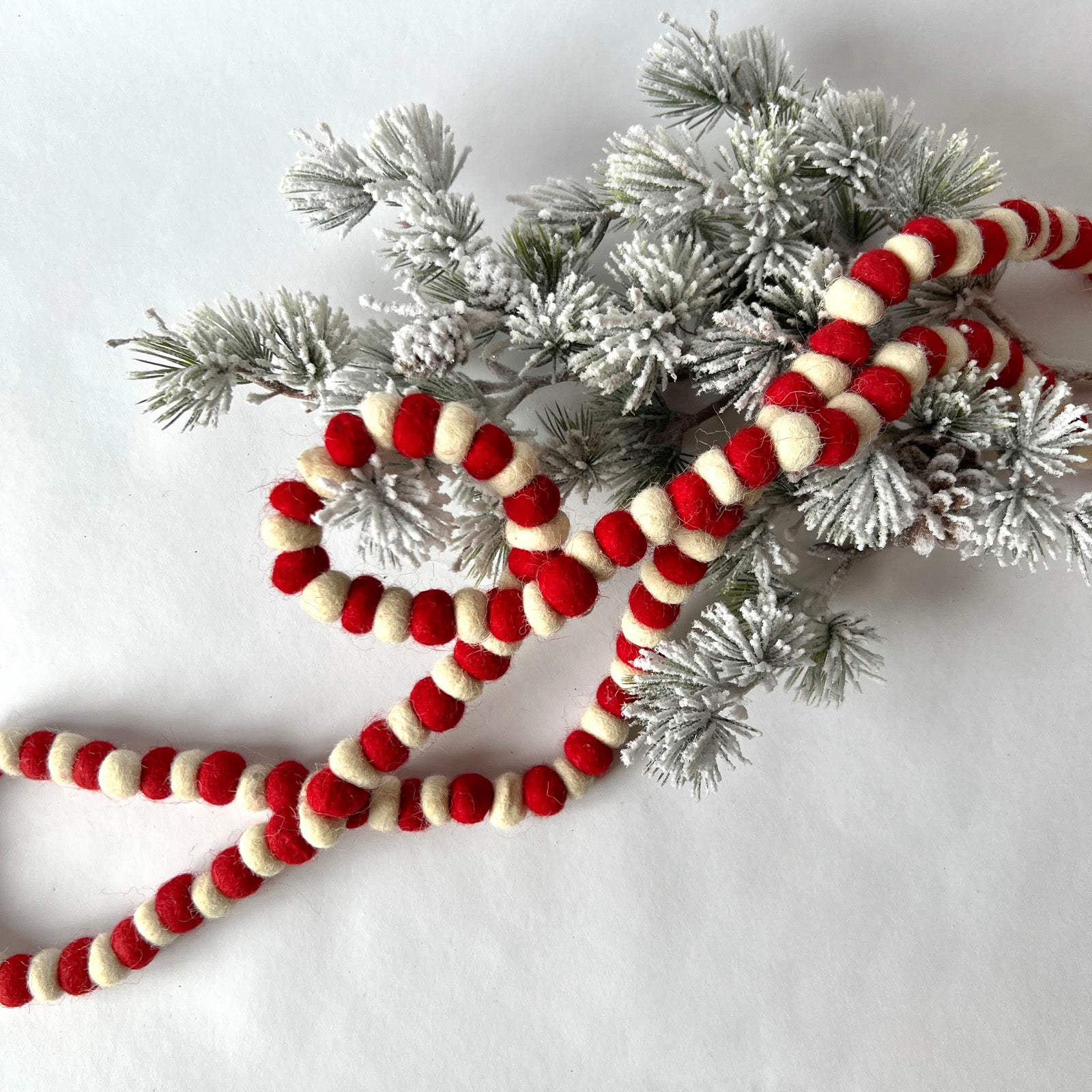 Red/White Wool Felt Garland