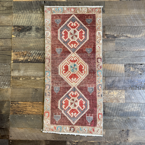 Vintage Rug No. 108