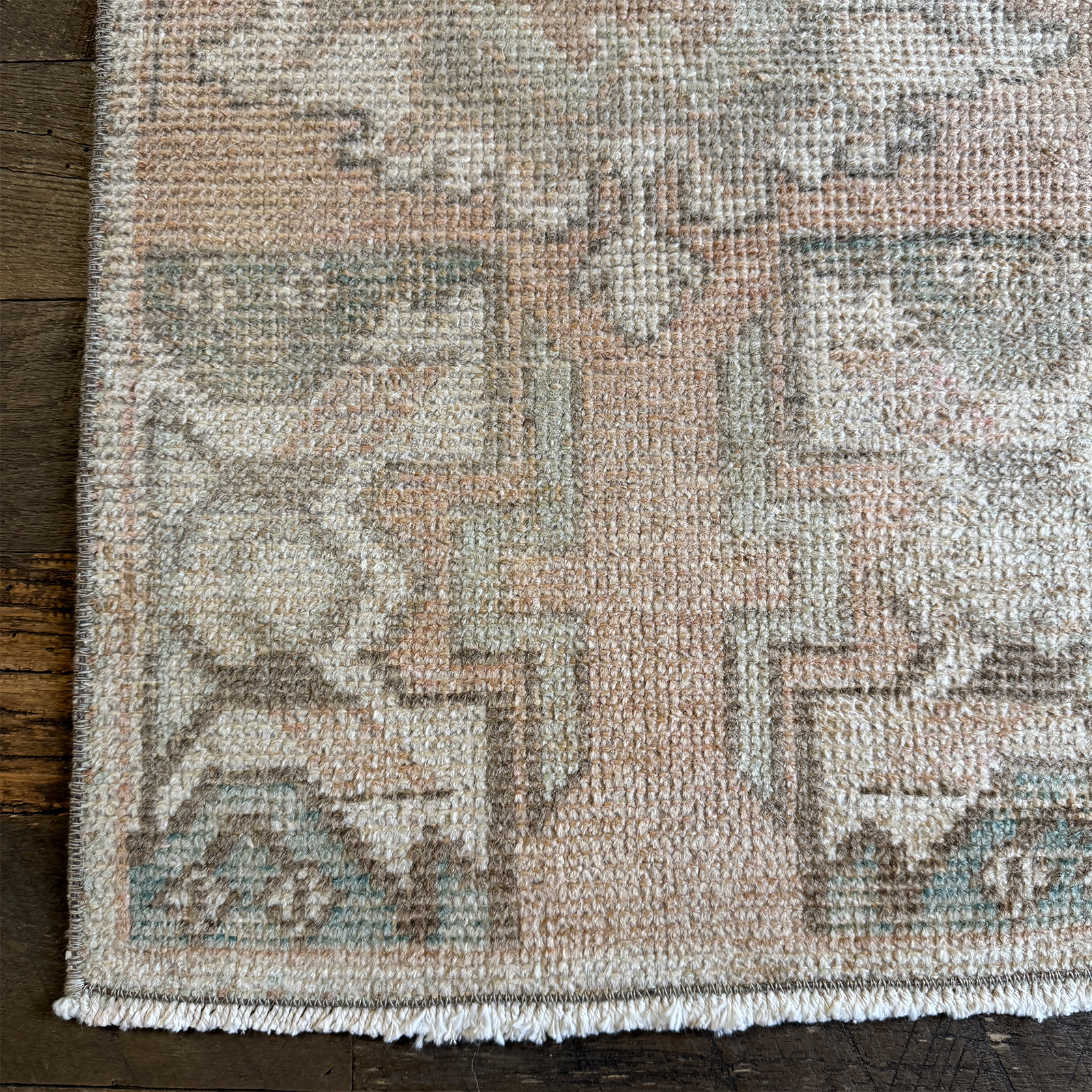 Vintage Rug No. 125