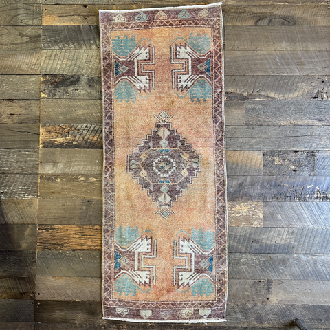 Vintage Rug No. 129