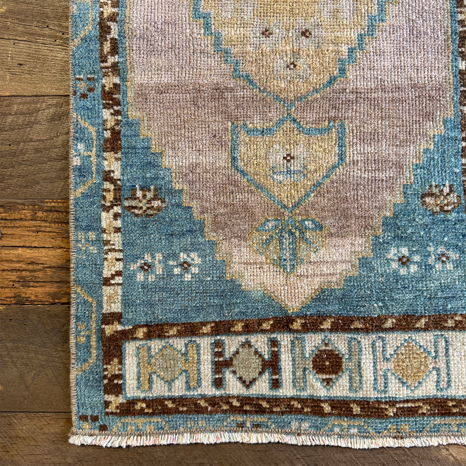 Vintage Rug No. 139