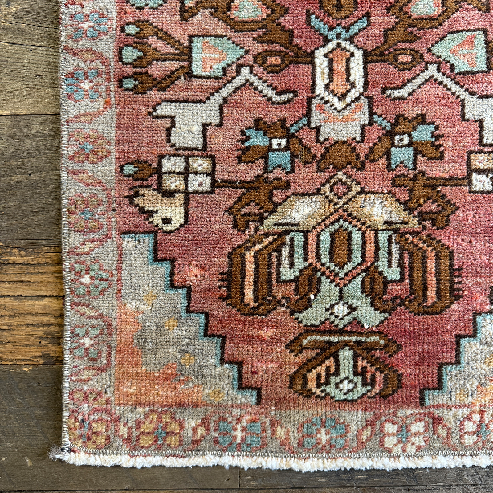 Vintage Rug No. 50