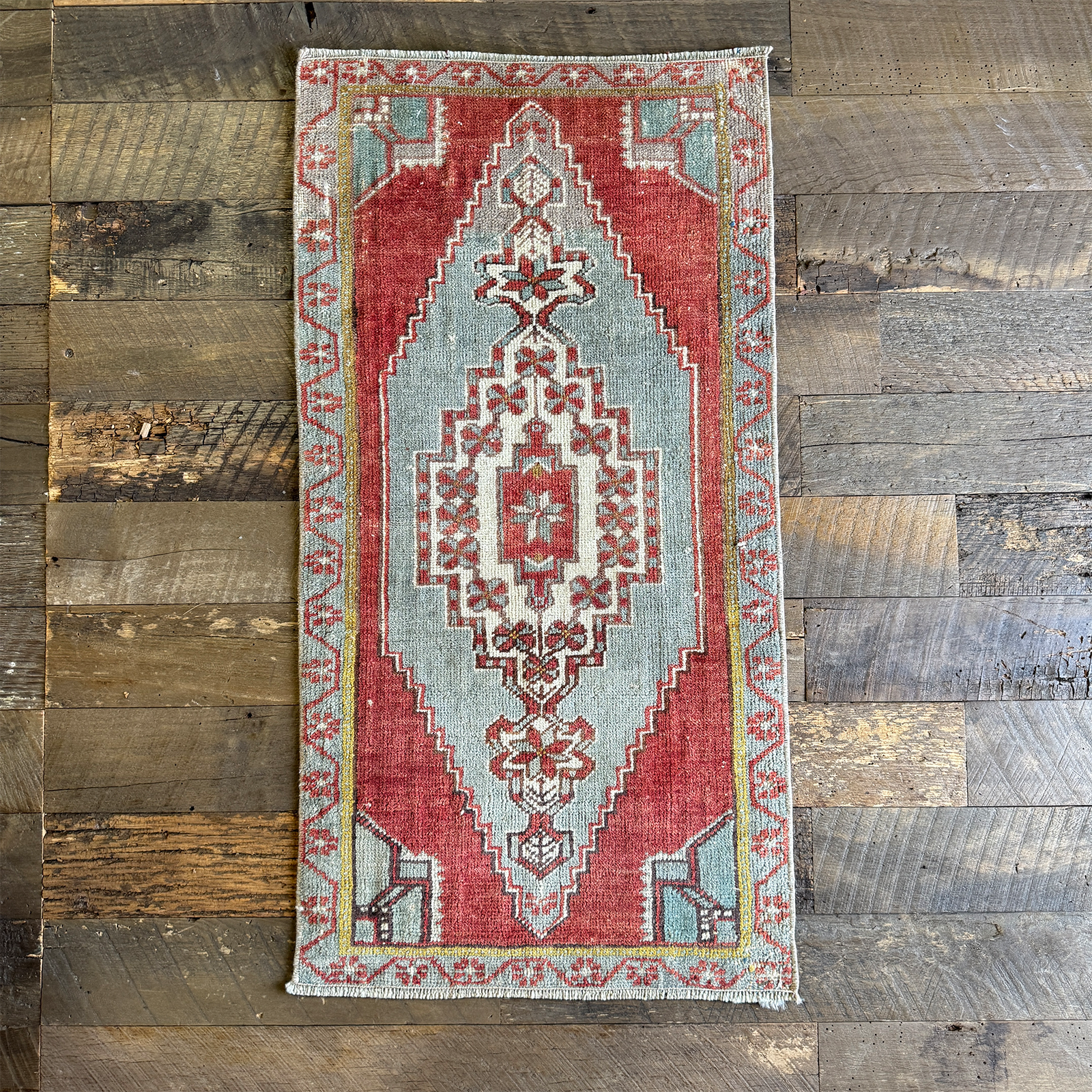 Vintage Rug No. 79