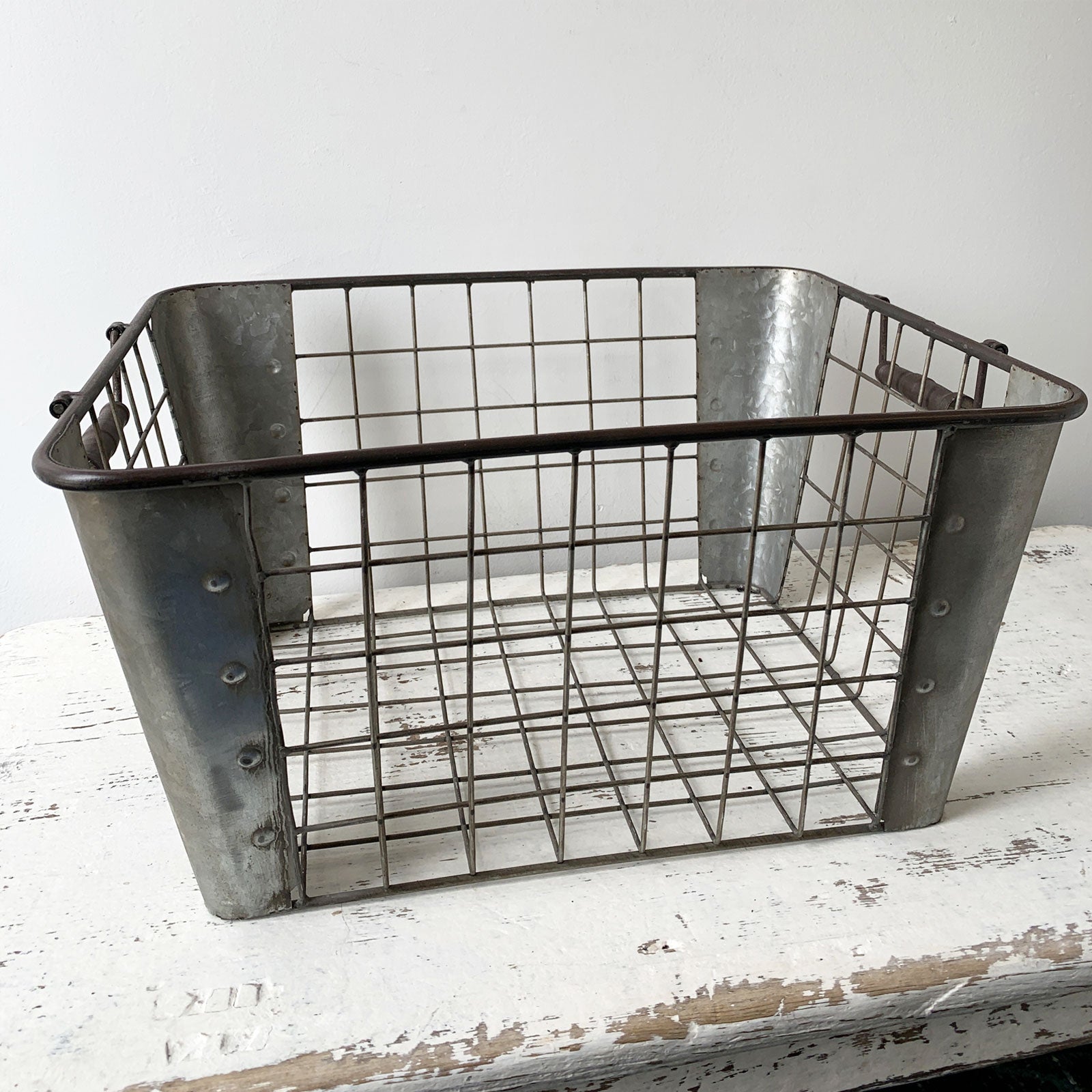 Metal Mail Basket