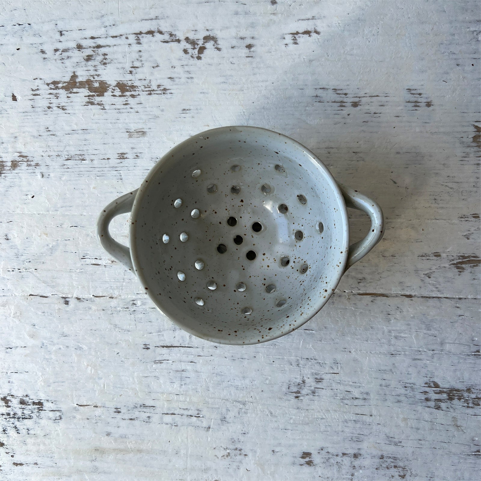 Stoneware Berry Bowl