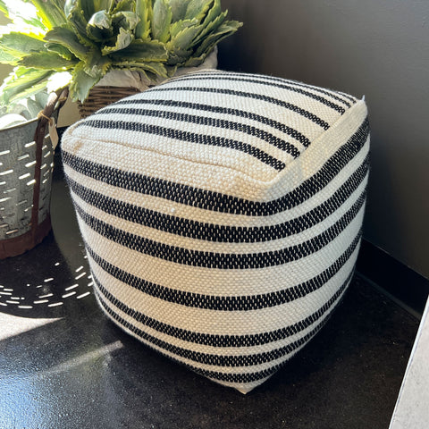 Bing 16" Pouf