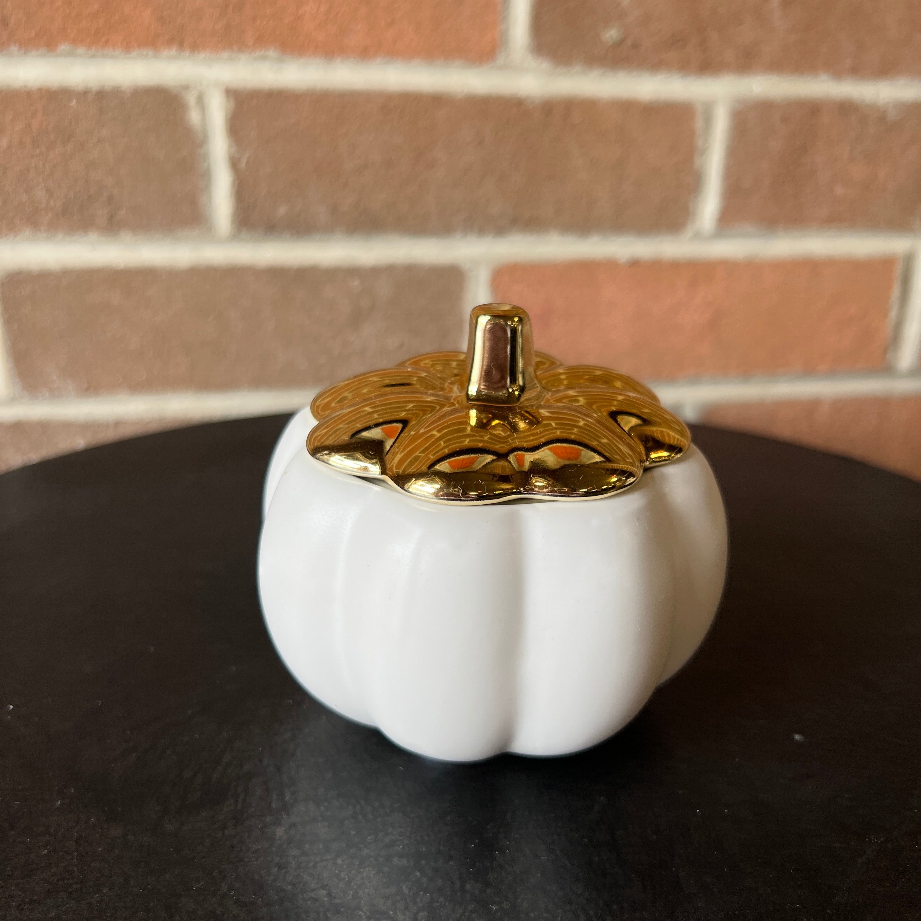 Ceramic Pumpkin Candle - Heirloom