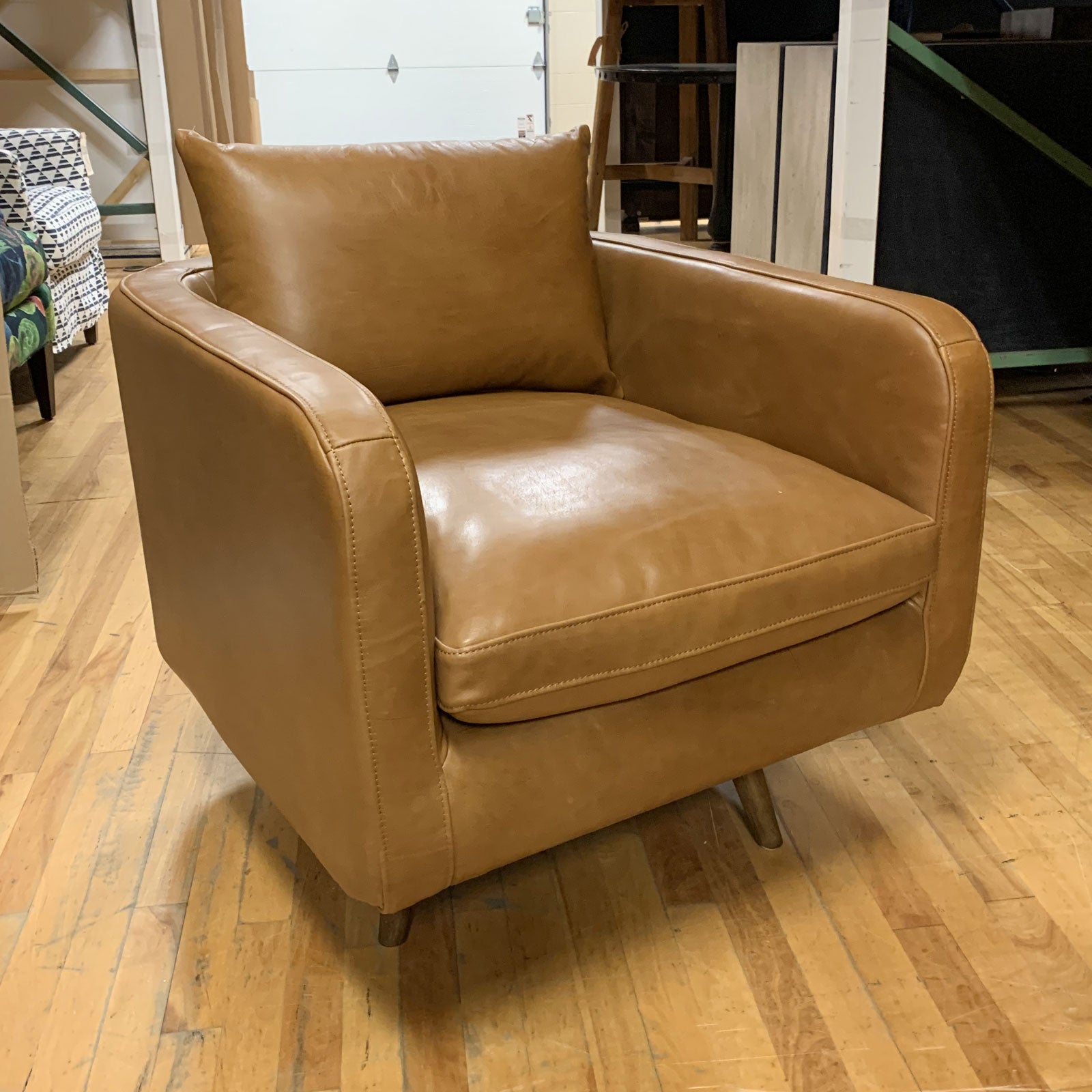 Kailey Leather Swivel Chair