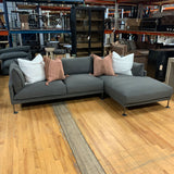 Loris Sectional